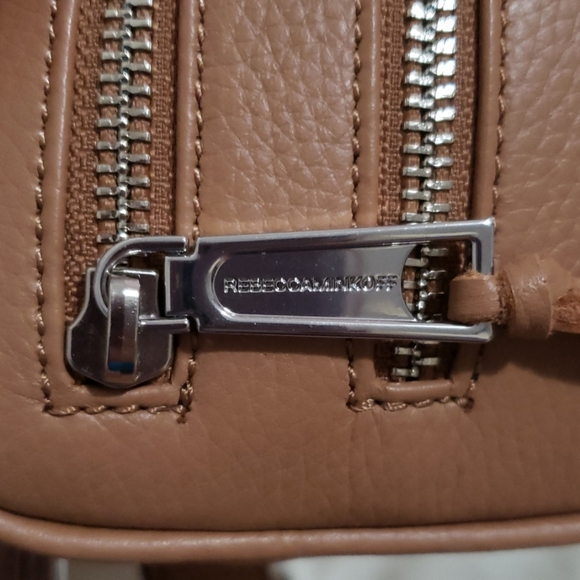 Rebecca Minkoff zip belt bag NWT - Picture 6 of 8
